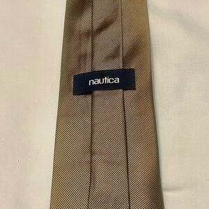 Nautica Elegant Silk Gold Tie